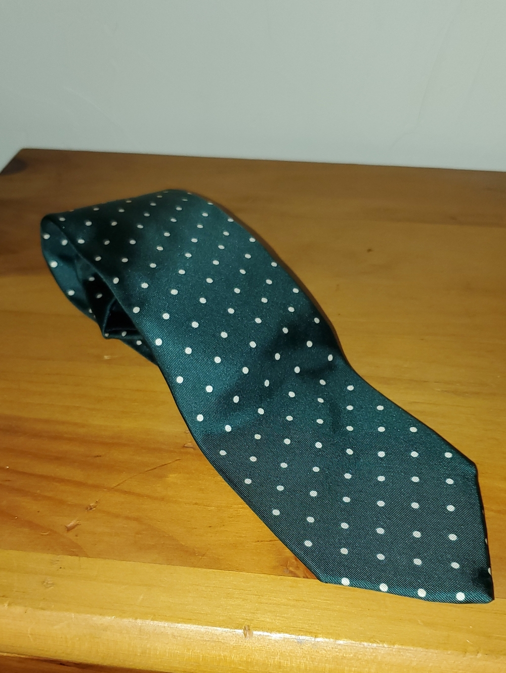 Vintage Hand Sew Robert Talbott Green & White Polka Dot Tie For Ninigret